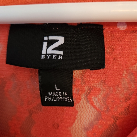 EUC IZ Byer Womens Orange and White Ruffle Blouse with Lace Razor Back.  Size L - Picture 3 of 5